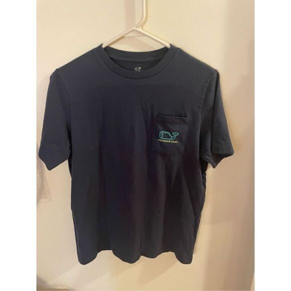 Vineyard Vines T-Shirt (SZ L) - Picture 1 of 4